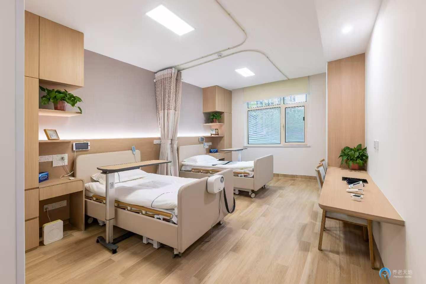 北京市通州區潞城鎮鵬瑞利婧信康護家園