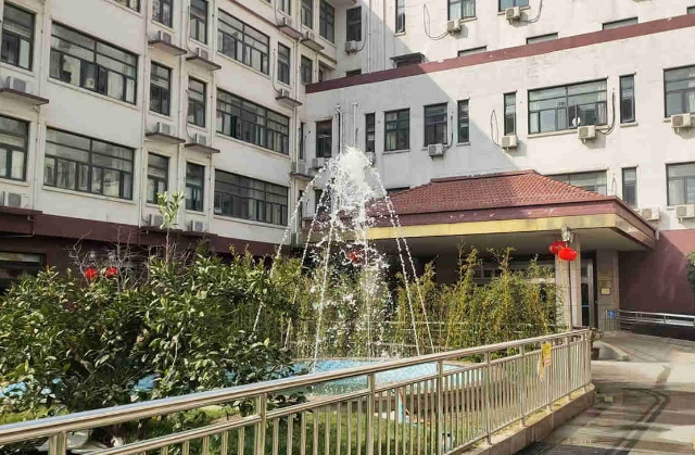 1719452297452023049.jpg 1719452297452023049.jpg